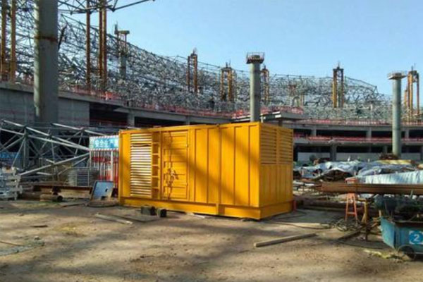 株洲发电机出租如何判断空气滤清器是否需要更换？
